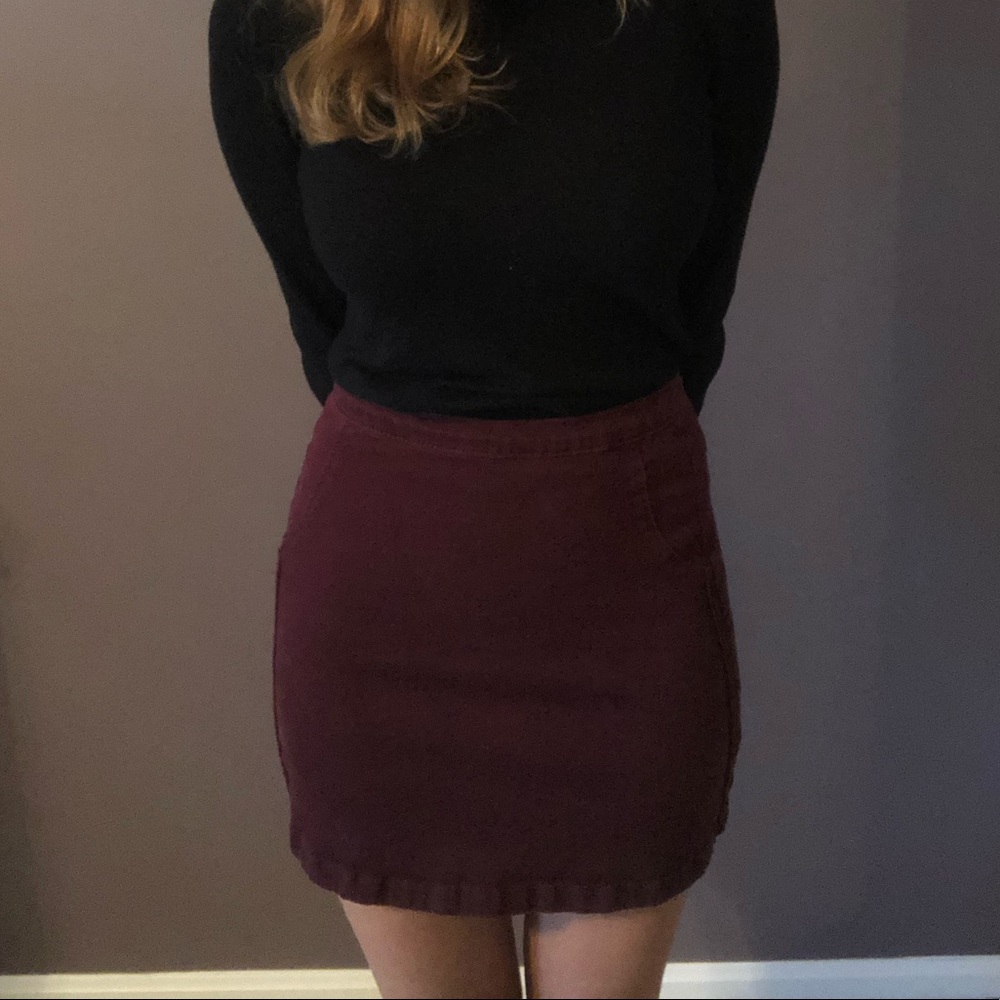 Maroon mini skirt